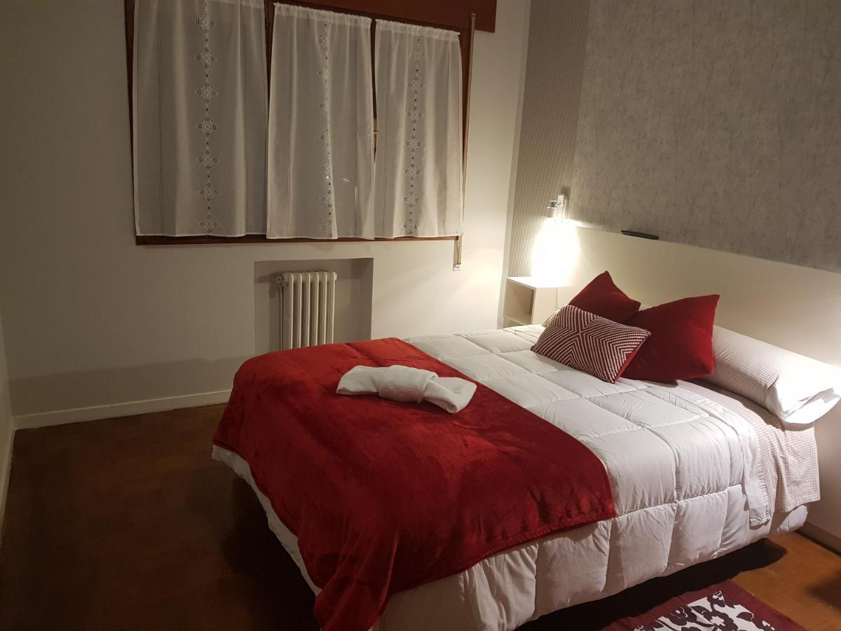 Apartamentos Halcon 里瓦德奥 外观 照片