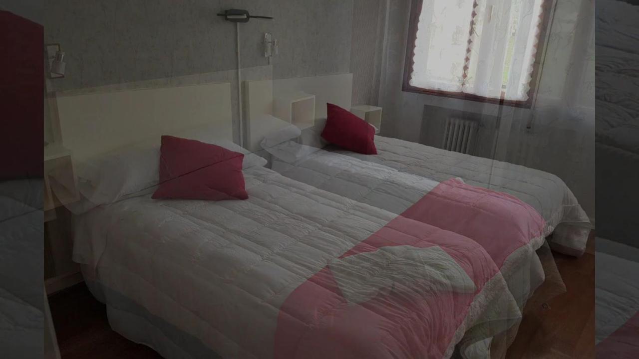 Apartamentos Halcon 里瓦德奥 外观 照片